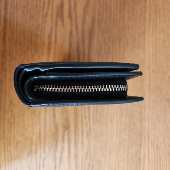 KATE SPADE NEW YORK GLITTER FABRIC AND SAFFING LEATHER TRIM BIFOLD WALLET - Picture 5 of 7